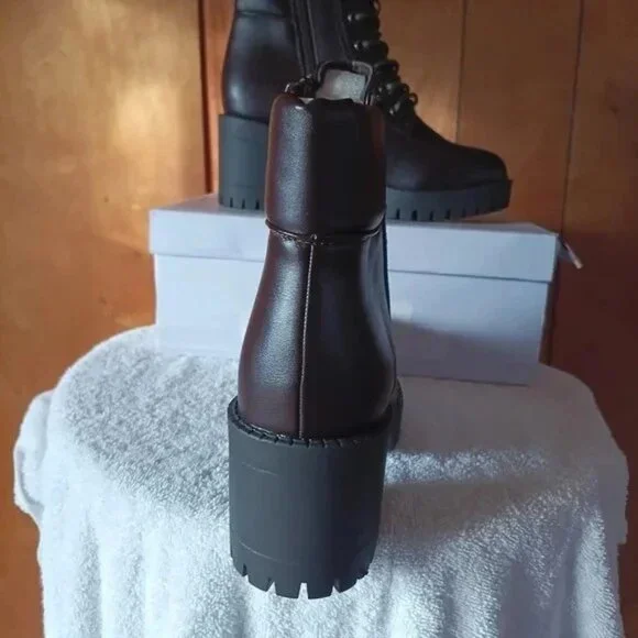 Top Moda Women’s Brown Heeled Lace-Up Ankle Boots Side Zip Size 5.5 NIB - Picture 4 of 5